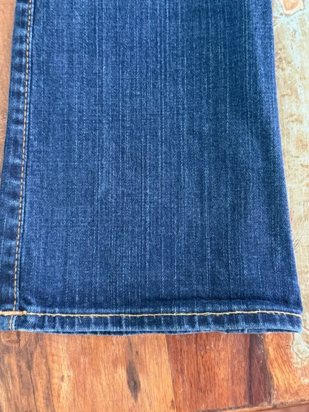 True Religion Dark Wash Becky Bootcut Jeans Size 25